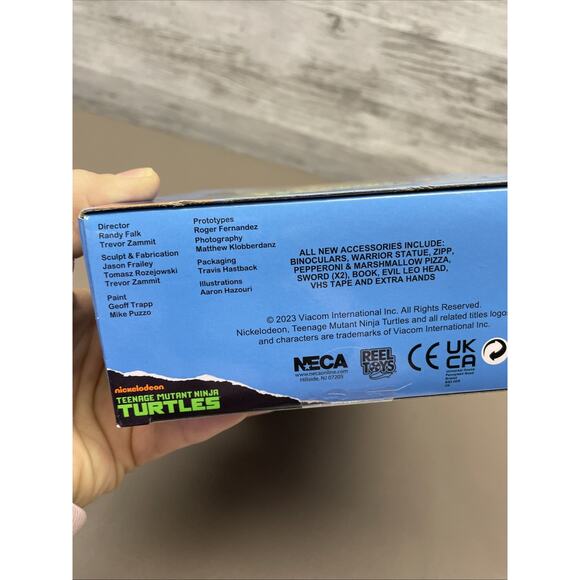 NECA Pizza Club Leonardo Leads Teenage Mutant Ninja Turtles TMNT Action Figure - Picture 8 of 8